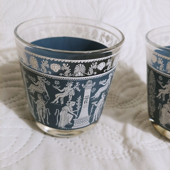 2 - Jeannette Corinthian VINTAGE TUMBLERS BLUE GLASS  8 OZ GREEK FIGURES - Picture 2 of 5